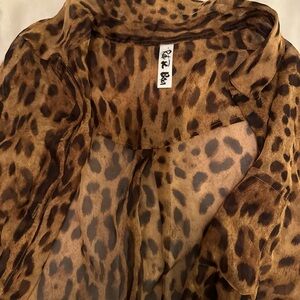 Leopard shirt rat and boa